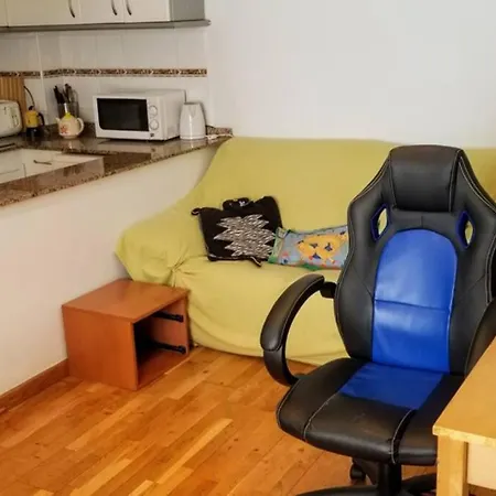 Cosy Budget Studio *